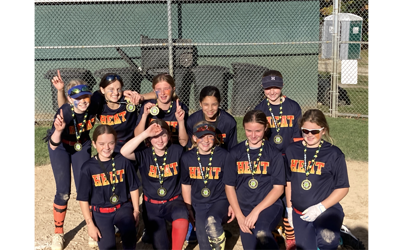 CONGRATS TO 12U HEAT- WINDHAM FALL TOURNAMENT CHAMPS!  